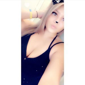 Meet your Posher, Karlie